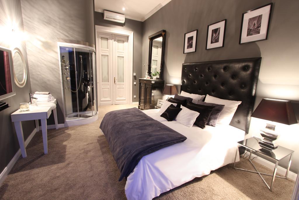 Camera King Deluxe con Vista Fiume